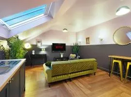 Chic Retreat with King Bed in Barnard Castle