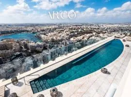 Cozy Mercury Tower with Rooftop Pool by ArcoCollection