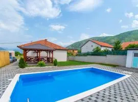 Holiday Home Simplicity
