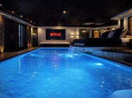 Lelystad में, होटल Bed & Wellness Malina Deluxe zwembad suite