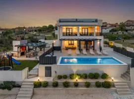 Villa Katarina with pool and jacuzzi