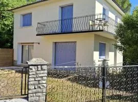 Pearly Maison Central Ruffec