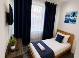 The Broadway Hotel - London Heathrow, hotel v destinácii Southall