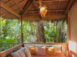 Goofy Surf House - Burgos, Siargao Island