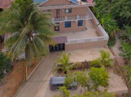 Saraya luxury apartments, hotel i Chake Chake
