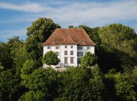 Hotel Schloss Rued - Boutique Hideaway, hótel í Schlossrued