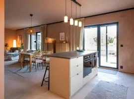 Designad Stuga Med Gästhus Vid Mullsjön