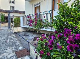 Speloncae Apartment, hotel sa Sperlonga