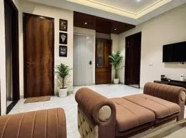 Snug Haven Royal 3BHK Escape