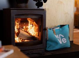 The Camp at The Wave, Hotel in Bristol