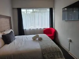 Drostdy Hotel In Springs