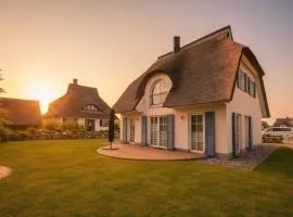 Ferienhaus Dwarslöper mit Sauna und Garten in Fuhlendorf