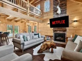 Spacious family cabin with game room and backyard