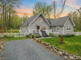 Poconos Summit - Indoor Hot Tub - Sauna - Games