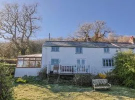 2 Oak Tree Cottages