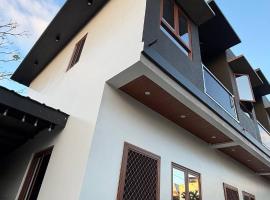 R&G Residences, hotel in Legazpi