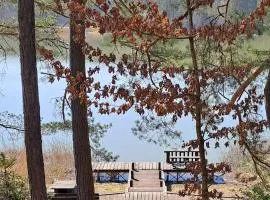 Apartamenty przy łowisku Niesiołowice,jezioro Czarne