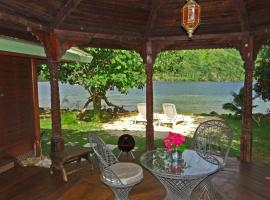 Robinson's Cove Villas, hotel sa Papetoai