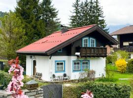 Rosis Cottage, hotel u gradu Lienc