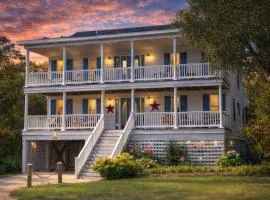 Gone With The Wind - Duck, Gull's Flight, 325 Yds to Beach, Pool, Hot Tub, Pets OK, Quiet St, Flex Stays