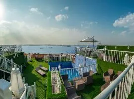 Golden Garden Al Corniche
