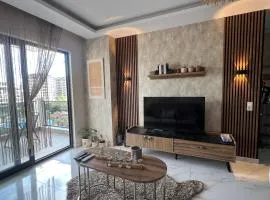 Alanya Mahmutlar Apartment with Swimming Pool - 6 min walk to beach