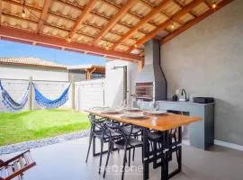 Casa c/ churrasq. privativa em Imbituba AEM0004