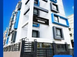 Townhouse Newtown DLF