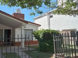 Casa con pileta privada en Villa Corlas Paz - Cerca del lago