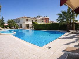 Hotiday Corato, hotel em Corato