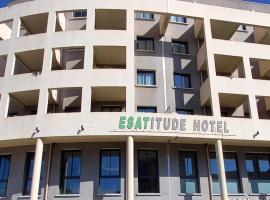 Esatitude Hotel, hôtel à Nice