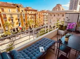 Central 10 min by foot to Casino Monte Carlo
