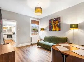 Spacious 5BR Home with Parking in Central Horsham