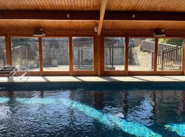 Habberjam Farm - Swimming pool, Hot Tub, Sauna, Games Room, hotel i Sheffield