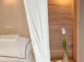 Heaven AT 11, your Deluxe Studio with personal bathroom, kitchenette & terrace