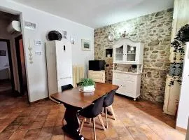 Elunà Assisi Home - Domus Petra