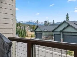 106 Homestead Loop