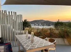 C actus Villa and Apartments