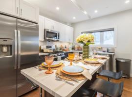 3BR2Bth MIT Harvard TD Garden BOS 2 Parking Spaces, hotel i Somerville