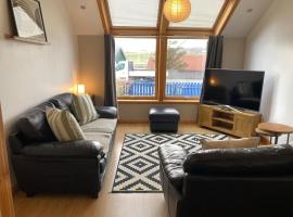 Scalloway में, होटल Semi-detached bungalow with off street parking