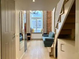 Cozy Loft next to Old Town