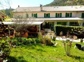 Hôtel Restaurant Le Lachens