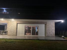 Babis Relax House in Chalkida, hotel a Saint Minas