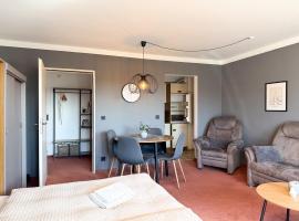 Viesnīca Küstenklaus - die rein digitale Gästeunterkunft pilsētā Bīzuma