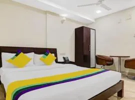 Hotel Aura Stays