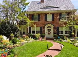 Pettigru Place Bed & Breakfast