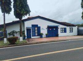 Hotel Casa Blanca, Hotel in Pedasí Town