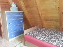 Mazury, jezioro Dadaj domek letniskowy blisko natury