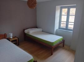 ESCALE MORVANDELLE studio 2 personnes, hotel a Saint-Brisson