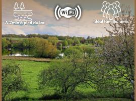 Maison vue sur le Lac de Guerlédan - Authenticité, Hotel in Guerlédan